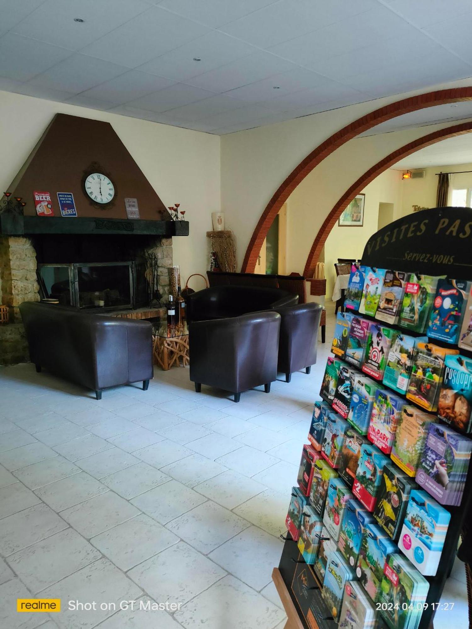 Auberge Du Parc Orgon Zewnętrze zdjęcie