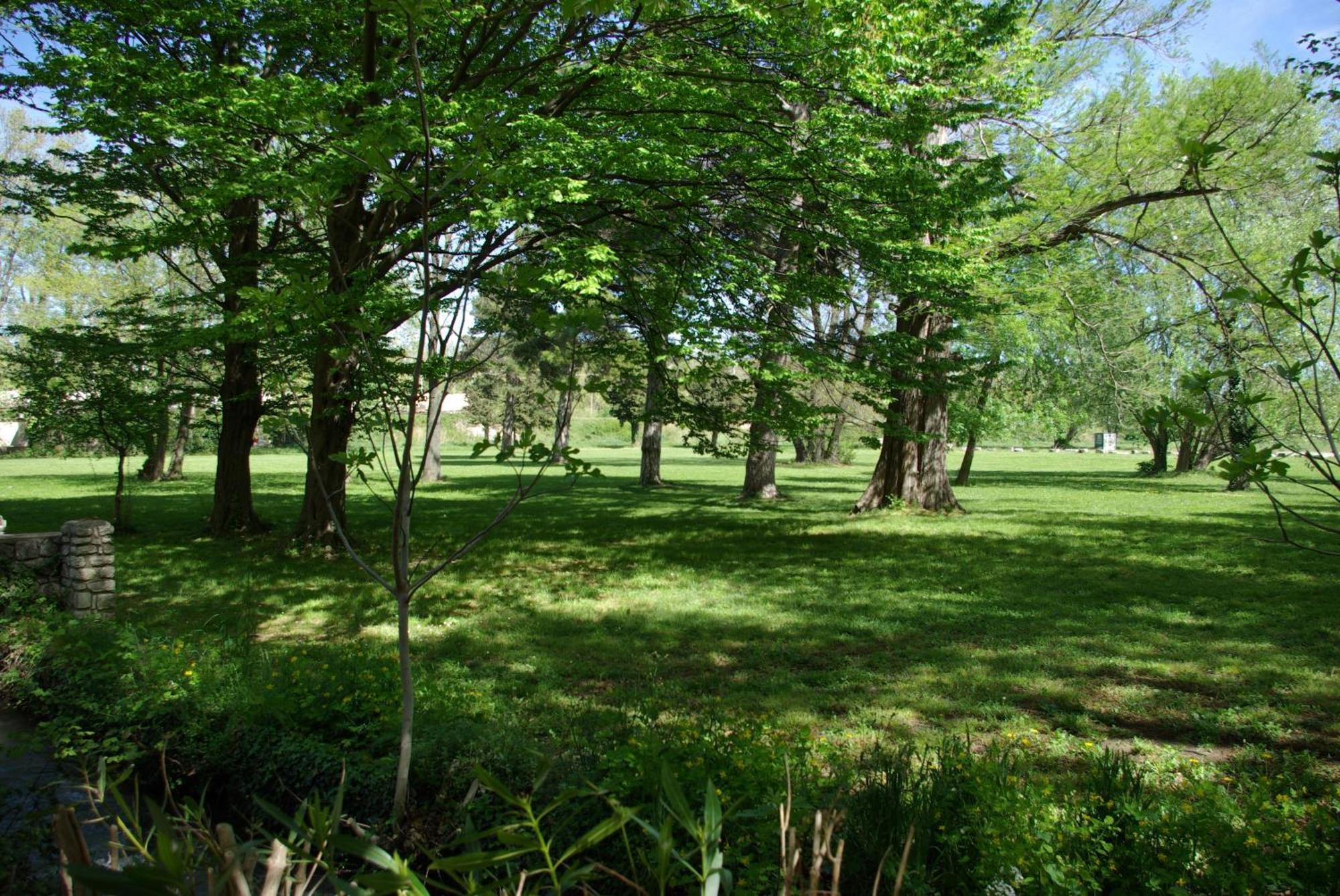 Auberge Du Parc Orgon Zewnętrze zdjęcie