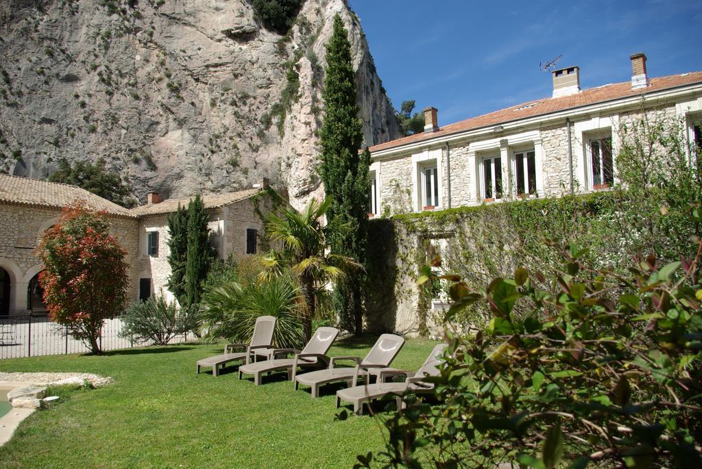 Auberge Du Parc Orgon Zewnętrze zdjęcie